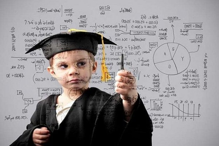 Η εκπαιδευτική μέθοδος «REB» που μετατρέπει τους μέτριους μαθητές σε αριστούχους