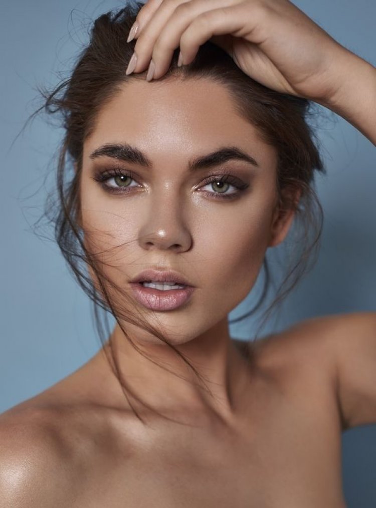 Το τέλειο καθημερινό μακιγιάζ!! (Video)