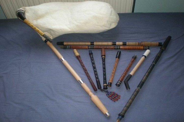 Ο εραστής του άσκαυλου του Διονυσιακού!!! (25 Videos)