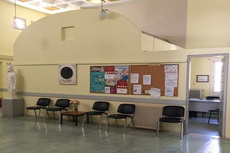 Συντήρηση και αναβάθμιση των εσωτερικών χώρων του Κέντρου Υγείας με την χορηγία επιχειρηματιών του νησιού