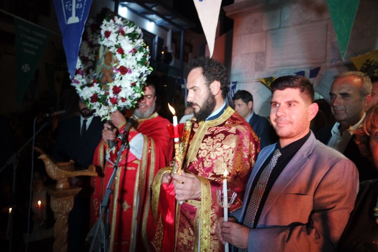 Ανάσταση στην Μύκονο - Πάσχα Κυρίου Πάσχα!!! (εικόνες + videos)