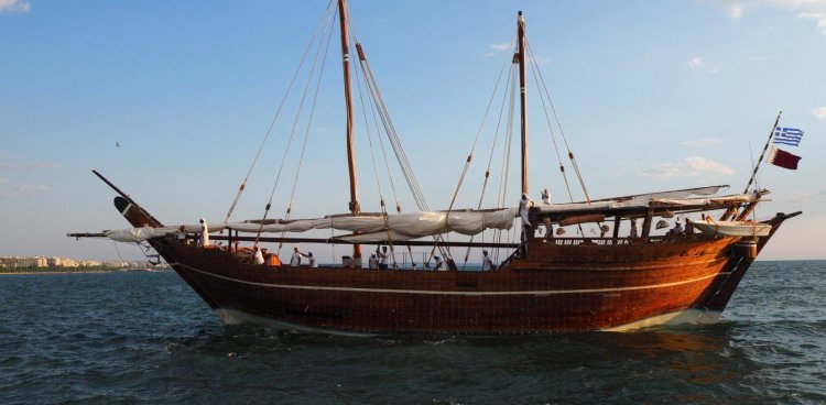 Στη Μύκονο το Σκάφος – Μουσείο, της θαλάσσιας κληρονομιάς του Κατάρ για την προώθηση του Qatar World Cup 2022