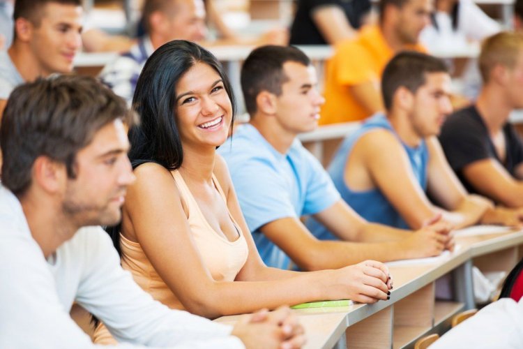 Μετεγγραφές Φοιτητών: Ξεκινούν οι αιτήσεις - Οι προθεσμίες - Τι πρέπει να γνωρίζετε [ΕΓΚΥΚΛΙΟΣ]