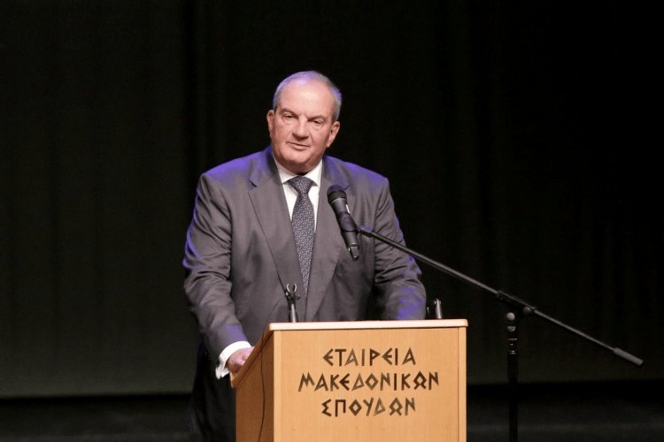 Κώστας Καραμανλής: "Έρχονται δύσκολα χρόνια" - Παρέμβαση στα Εξωτερικά Θέματα