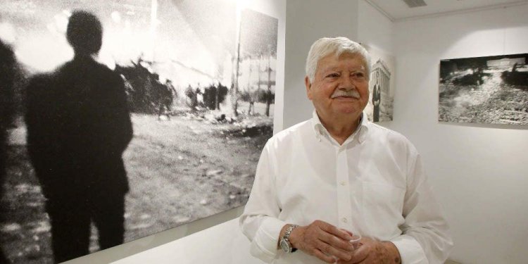 Αριστοτέλης Σαρρηκώστας: Ο φωτορεπόρτερ που «γκρέμισε» την πύλη της χουντικής προπαγάνδας