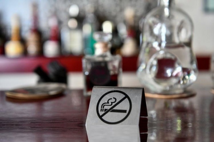 Σχέδιο & «stop smoking» Άξονες!! Ποιοι οι Ελεγκτικοί Μηχανισμοί - Τι ισχύει για Καταστήματα Υγειονομικού Ενδιαφέροντος