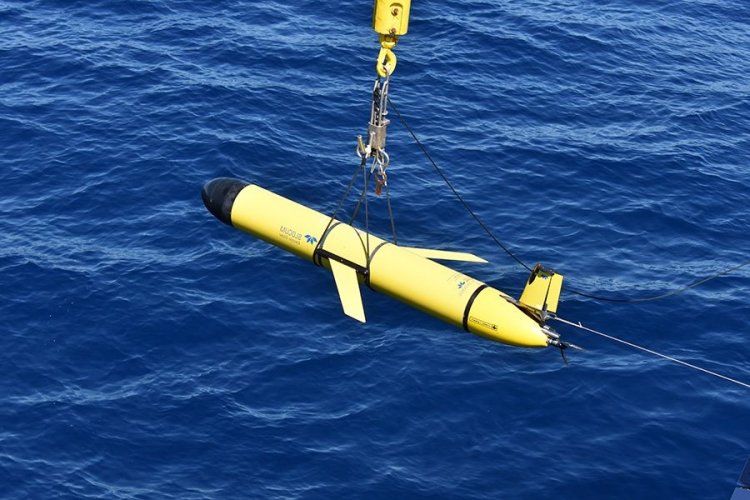 Στο μικροσκόπιο της NASA το υποθαλάσσιο ηφαίστειο Κολούμπο στη Σαντορίνη, με αυτόνομα υποβρύχια οχήματα [pcs]