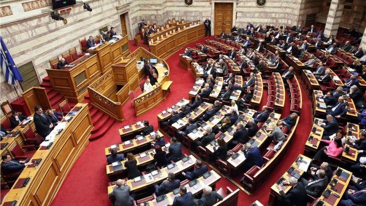 Επανέρχεται η  ενισχυμένη αναλογική, εγκρίθηκε με 163 ψήφους υπέρ έναντι 121 κατά - Θα ισχύσει από τις μεθεπόμενες εκλογές