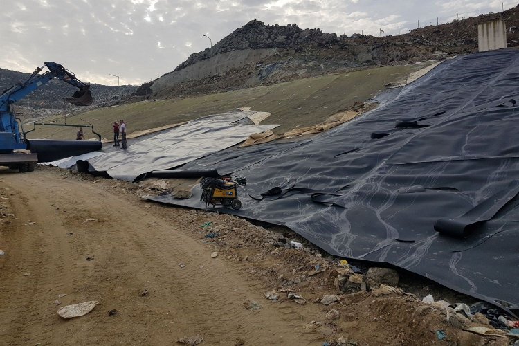 Κλείσιμο 5 χωματερών σε νησιά!! Απομένουν 52 εκ των οποίων 2 στη Μύκονο!!