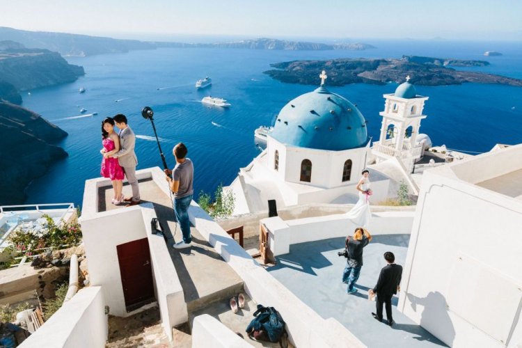 Σαντορίνη: Πτώση έως και 90% στις προκρατήσεις από την Κινεζική αγορά λόγω κοροναϊού