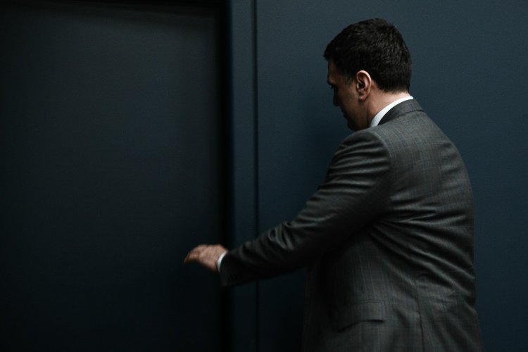 Coronavirus : Γιατί αποφασίστηκε καθολική αναστολή της λειτουργίας όλων των βαθμίδων στην εκπαίδευση!! Τα δύο νέα δεδομένα που οδήγησαν στην απόφαση!!