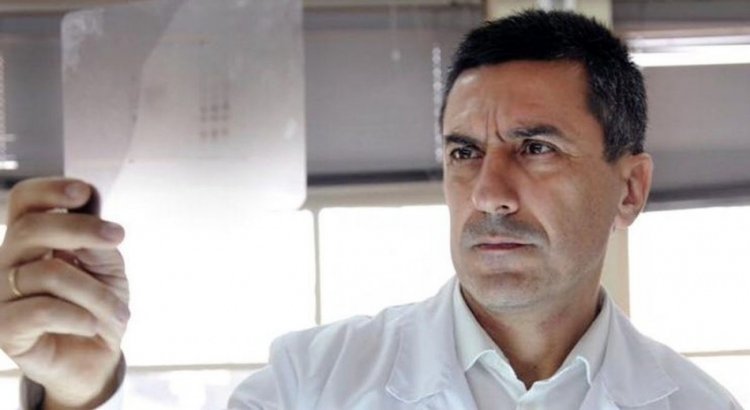 Coronavirus : Ο Καθηγητής Δημήτρης Κουρέτας προβλέπει: «5000 τα κρούσματα σε 15 ημέρες- Την Μεγάλη Εβδομάδα θα πεθαίνουν οι γνωστοί μας αβοήθητοι σπίτι τους αν δεν παρθούν σκληρά μέτρα»