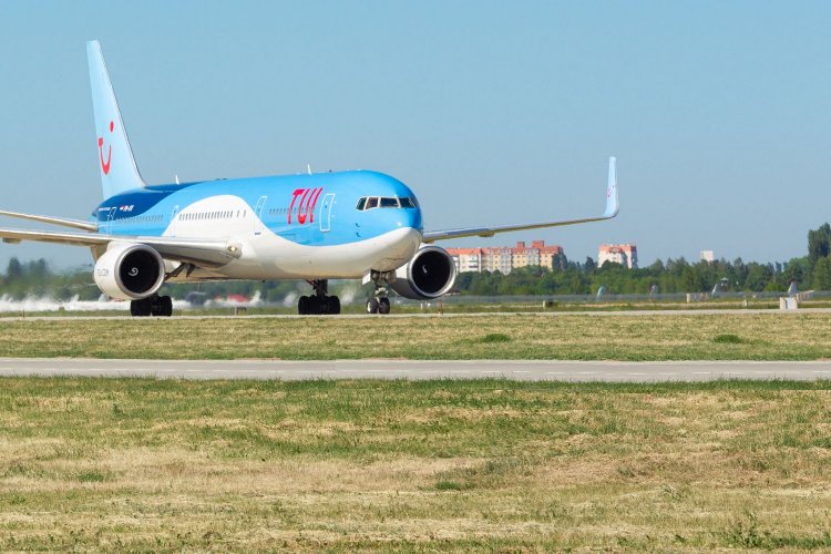 Coronavirus Travel: Η Tui ακύρωσε τα πακέτα διακοπών μέχρι τις 14 Μαΐου