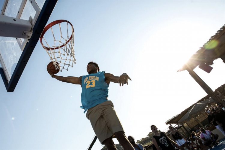 Giannis Antetokounmpo: «Θα πάρουμε πρωτάθλημα και θα πάμε όλοι στη Μύκονο»!