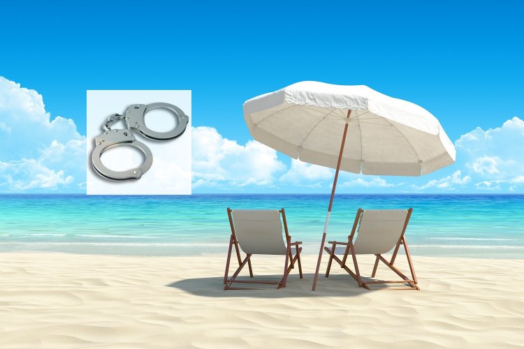 Μύκονος: Σύλληψη ημεδαπού για κατάληψη αιγιαλού