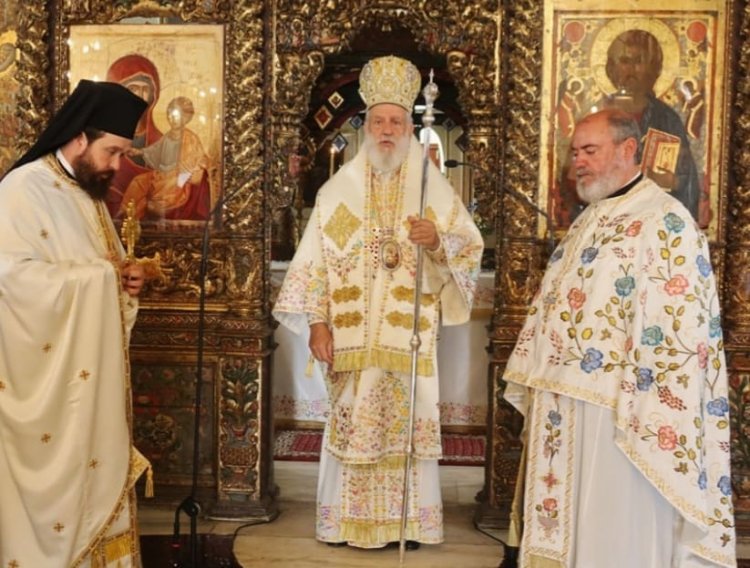 Αρχιερατική Θεία Λειτουργία ιερουργούντος του Σεβασμιωτάτου Δωροθέου Β’ στο Καστρομονάστηρο "Παναγίας Τουρλιανής"