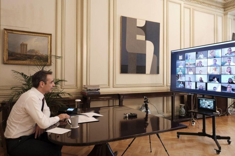 Coronavirus Pandemic: Τηλεδιάσκεψη υπό τον πρωθυπουργό τη Δευτέρα για τον κορονοϊό