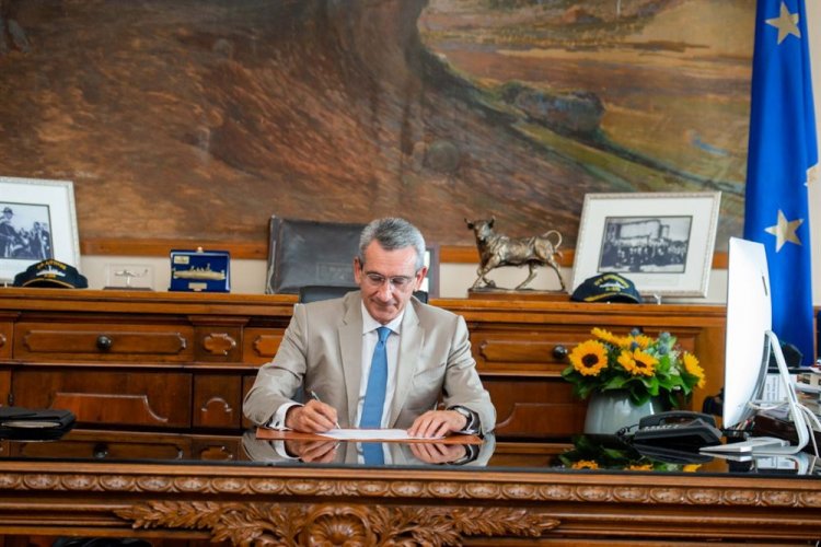 Aegean Islands: Προμήθεια 9 ασθενοφόρων μικρού όγκου για τις ανάγκες των νησιών (Μυκόνου), από την Περιφέρεια