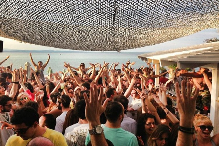 Coronavirus in Mykonos: Απόφαση αναστολής λειτουργίας των «Nammos» και «Scorpios», για περιορισμό διασποράς του COVID-19 [Έγγραφο]