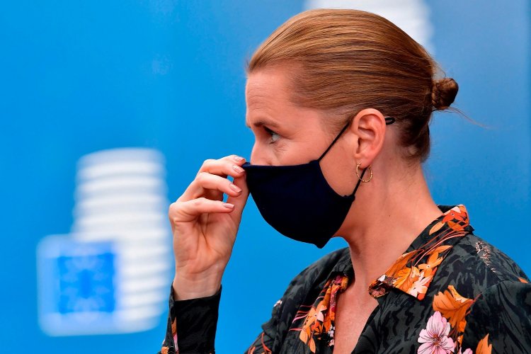 Face Mask: Η χρήση μάσκας δεν προκαλεί υποξία στους ηλικιωμένους [Έρευνα]