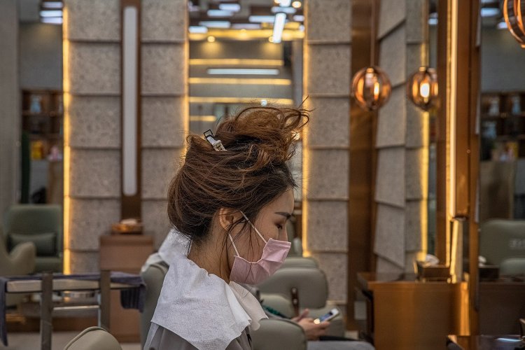 Reopen Retail Stores: Οι ημερομηνίες που ανοίγουν βιβλιοπωλεία, μαγαζιά, κομμωτήρια & εμπορικά κέντρα!!