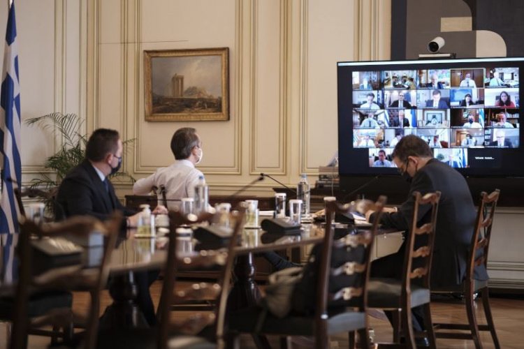 PM Mitsotakis: Μεγάλη προσοχή για να αποφύγουμε αναζωπύρωση της πανδημίας