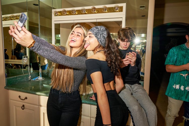 Taxation and Taxes: Στο στόχαστρο της ΑΑΔΕ οι influencers!! Αρχίζουν εντατικοί έλεγχοι!!