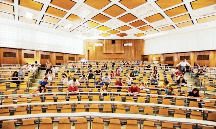 Education Policy: Οι ρυθμίσεις του Υπουργείου Παιδείας για εισαγωγή στα ΑΕΙ και φύλαξη των πανεπιστημίων