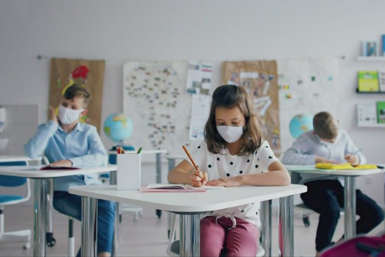 Reopening of schools: Οι εκπαιδευτικοί δεν έχουν αυξημένο κίνδυνο στα σχολεία!!