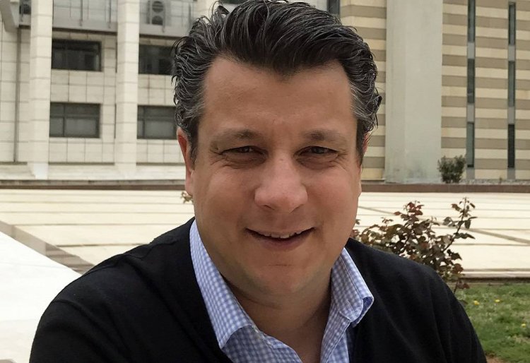 Covid-19 Lockdown - Δερμιτζάκης: Σπίτι μας ο μεγαλύτερος κίνδυνος στην 1η εβδομάδα του Lockdown - Τι είπε για τα παιδιά