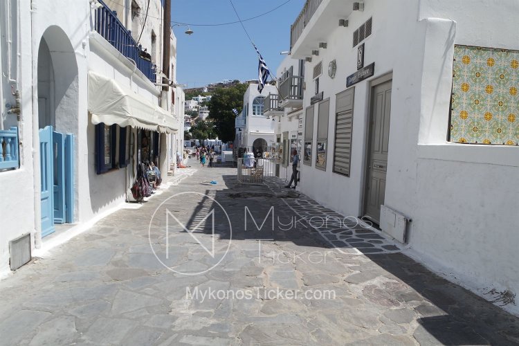 Hard Covid-19 Lockdown: Ποιες περιοχές εντάσσονται σε βαθύ κόκκινο & ποιες βγαίνουν [Λίστα]