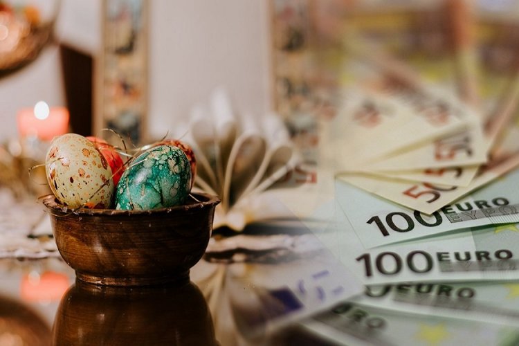 Easter Bonus 2021 - Private Sector: Ποιοι το δικαιούνται - Yπολογίστε με on line εφαρμογή το Δώρο Πάσχα