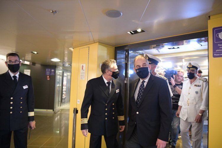 Shipping Min Plakiotakis: Αύξηση πληρότητας πλοίων από σήμερα - Οι εμβολιασμοί στα νησιά δημιούργησαν αυξημένη ασφάλεια
