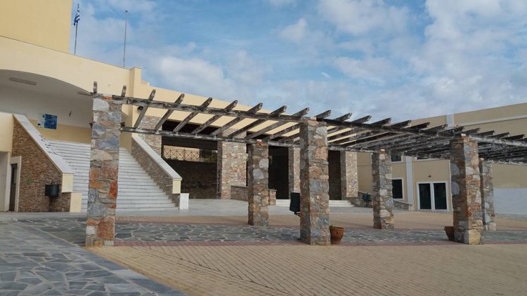 Education policy – Α΄ ΕΛΜΕ ΚΥΚΛΑΔΩΝ: «Όχι» στη μετατροπή του 1ου Γυμνασίου Σύρου  σε Πειραματικό Σχολείο