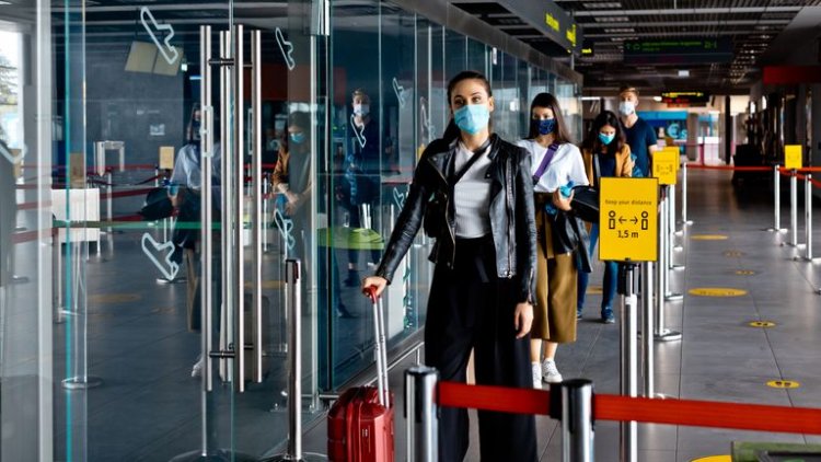 Reopening travel: Η Βρετανία θα συνεργαστεί με την ΕE για το άνοιγμα των διεθνών ταξιδιωτικών μετακινήσεων