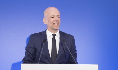 Tourism Season 2021: Ανέλπιστο τουριστικό ρεύμα από ΗΠΑ – Τι πρέπει να γίνει με Βρετανία