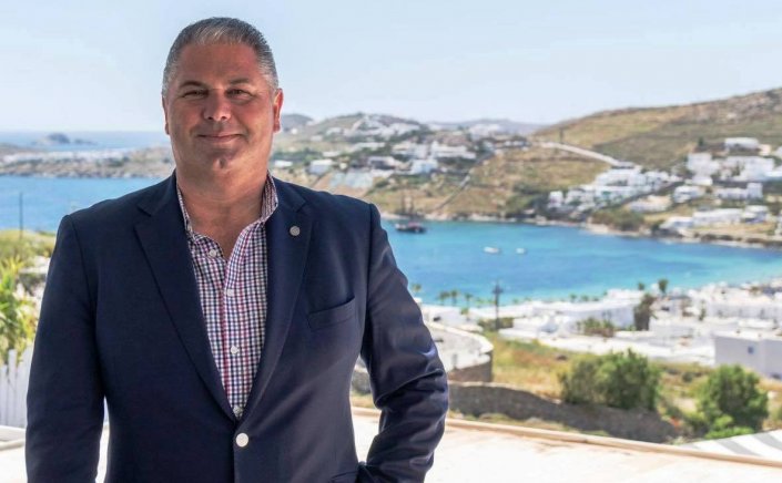 Mykonos - World Tourism Day 2022: Μήνυμα Αντώνη Κουσαθανά για την Παγκόσμια Ημέρα Τουρισμού