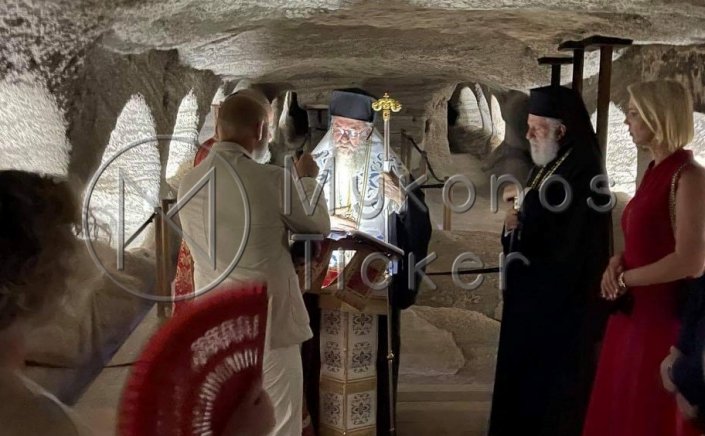 Η Κατερίνα Μονογυιού στις εκδηλώσεις για τον Παμμηλιακό Εορτασμό της Μνήμης των Κεκοιμημένων στις Ιερές Κατακόμβες [εικόνες]