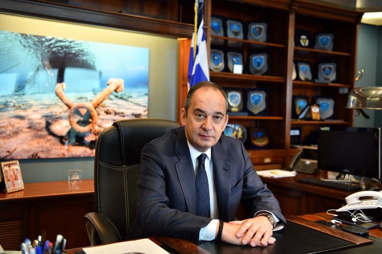 Shipping Minister Plakiotakis: Η δήλωση υγείας είναι υποχρεωτική!! Στο 85% η πληρότητα των πλοίων [Video]