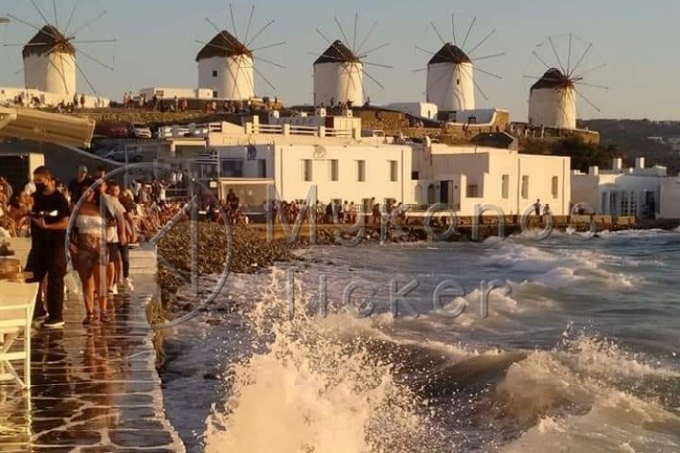 Mykonos: Φεύγει η απαγόρευση κυκλοφορίας, έρχονται τα τεστ - Το απόγευμα [εκτός απροόπτου] οι ανακοινώσεις Χαρδαλιά