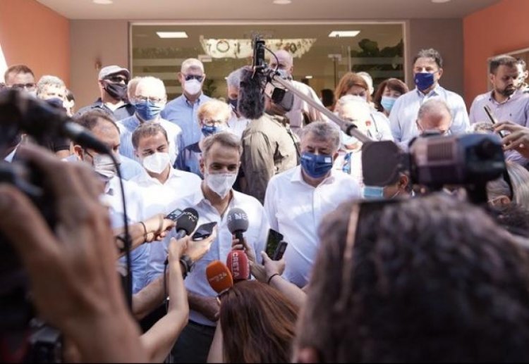 PM Mitsotakis: Το εμβόλιο είναι ασφαλές, δεν έχει παρενέργειες-Σπεύστε όλοι να εμβολιαστείτε