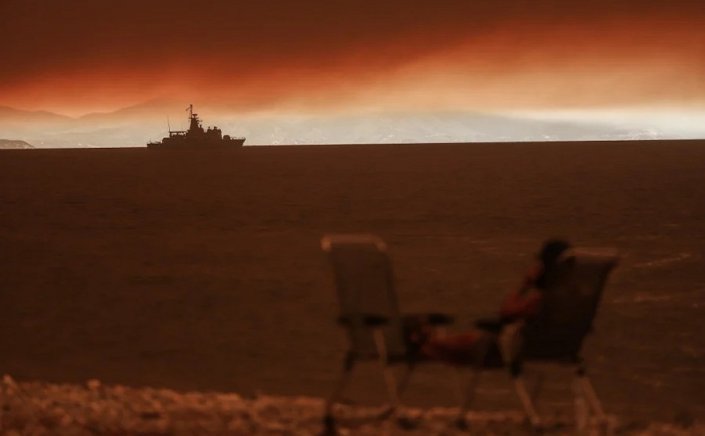 Fires in Evia: Εικόνες ανείπωτης θλίψης και καταστροφής από την Φωτιά στην Εύβοια