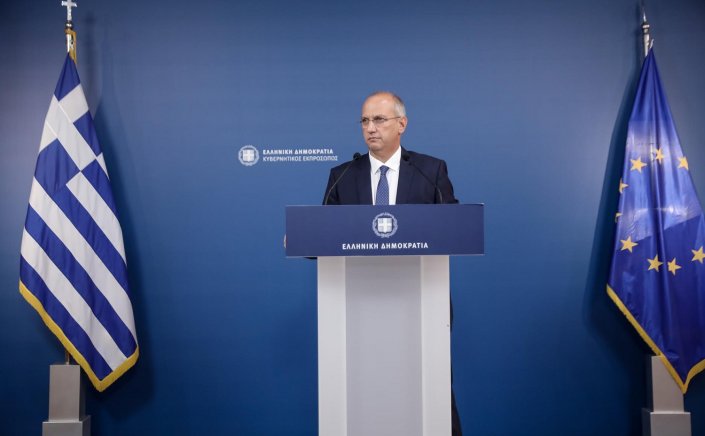 Gov't Spokesman - Γ. Οικονόμου: Στις πυρκαγιές έγιναν λάθη!! Έρχονται νέα μέτρα για τους ανεμβολίαστοιυς!!