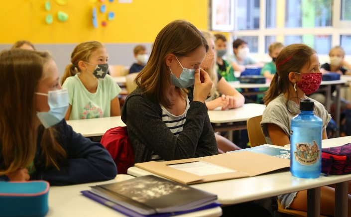 Education: Επιστροφή στις τάξεις με δια ζώσης διδασκαλία!! Πότε θα εφαρμόζεται η τηλεκπαίδευση!!