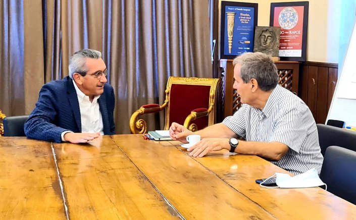 Aegean Islands: Συνεργασία Γ. Χατζημάρκου με τον Αντιπρόεδρο του Πανελλήνιου Ιατρικού Συλλόγου, Κώστα Κουτσόπουλο