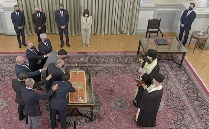 New Ministers sworn in: Ορκίστηκαν τα νέα μέλη της κυβέρνησης, μετά τον ανασχηματισμό