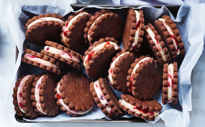 Προσοχή!! Ο ΕΦΕΤ άμεσα αποσύρει από την αγορά τα μπισκότα OREO Strawberry Cheesecake!!