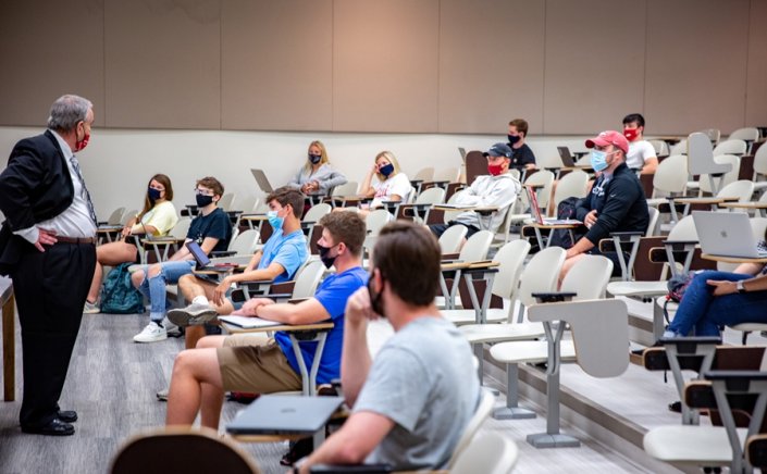 University rectors: Σύνοδος Πρυτάνεων - Επιστροφή στη διά ζώσης διδασκαλία στο πλαίσιο που θα ορίσει η Πολιτεία