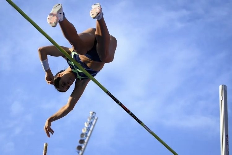 Athletics: H Στεφανίδη κατέκτησε την δεύτερη θέση στο Diamond League!! “Πέταξε” στα 4,77 μέτρα!!
