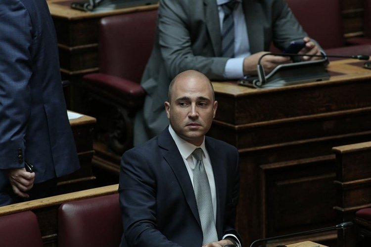 PM Mitsotakis: Ο Κυριάκος Μητσοτάκης διέγραψε τον Κωνσταντίνο Μπογδάνο από τη Νέα Δημοκρατία [Video]